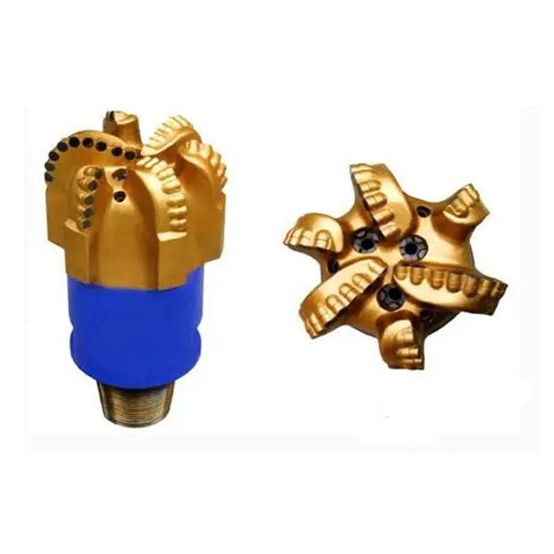 6 (152.4mm) マトリックスベースのPDCコアリングビットカービッド鋼材 3 1/2API接続