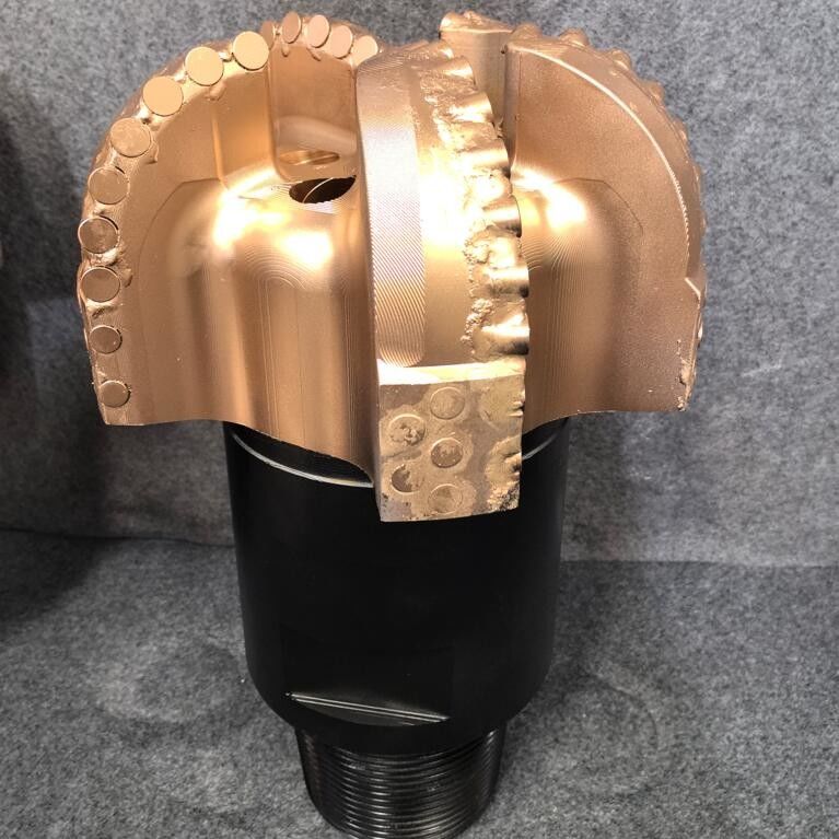 ロックドリル PDC ダイヤモンドビット合金 炭鉱用水井掘削リグ