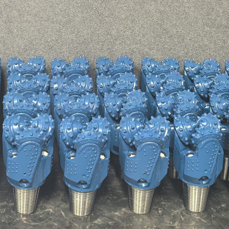 水平方向ドリリング使用 鍛造加工とAPIレグスレッドのトリコンドリルビット
