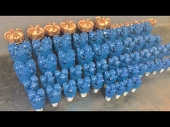 5 1/8-7 7/8インチトリコーンビット