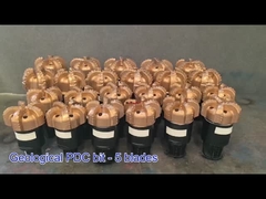 高効率井戸掘削用 3 枚刃 PDC リーマ